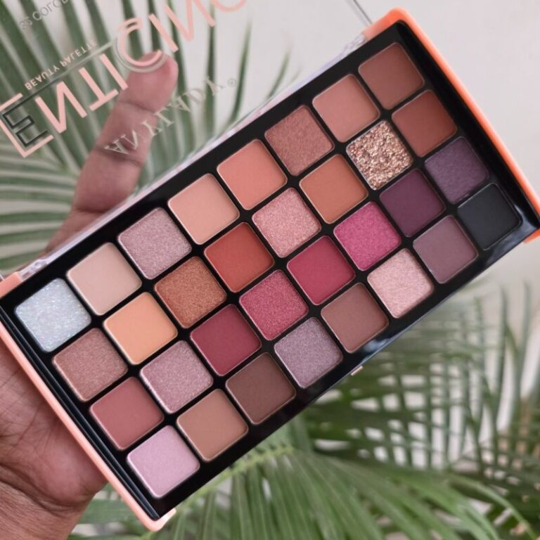 Anylady Enticing Beauty Palette 32 Color Eyeshadow Palette