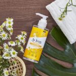 St. Ives Soothing Daily Facial Cleanser 200ml